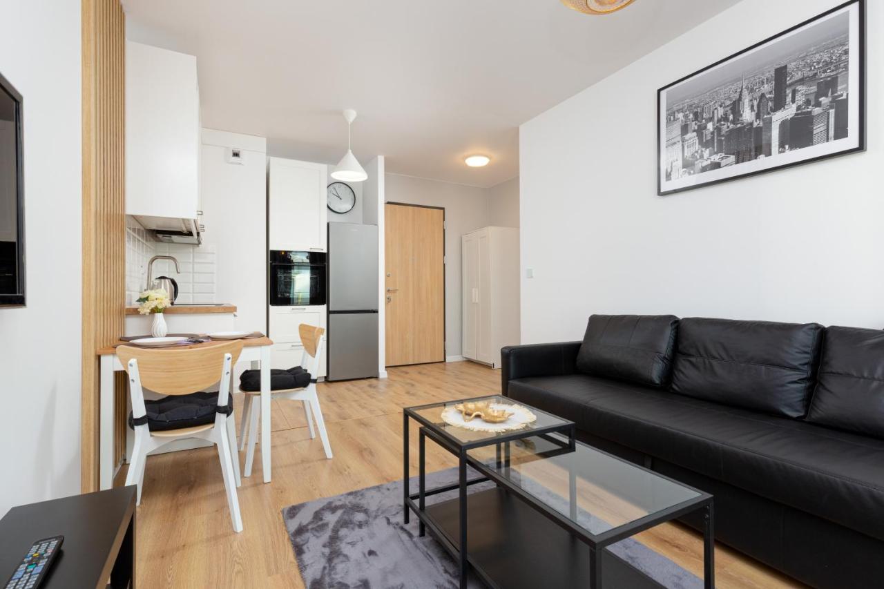 Forum Wola Jana Kazimierza Apartment By Noclegi Renters Warsaw Exterior photo